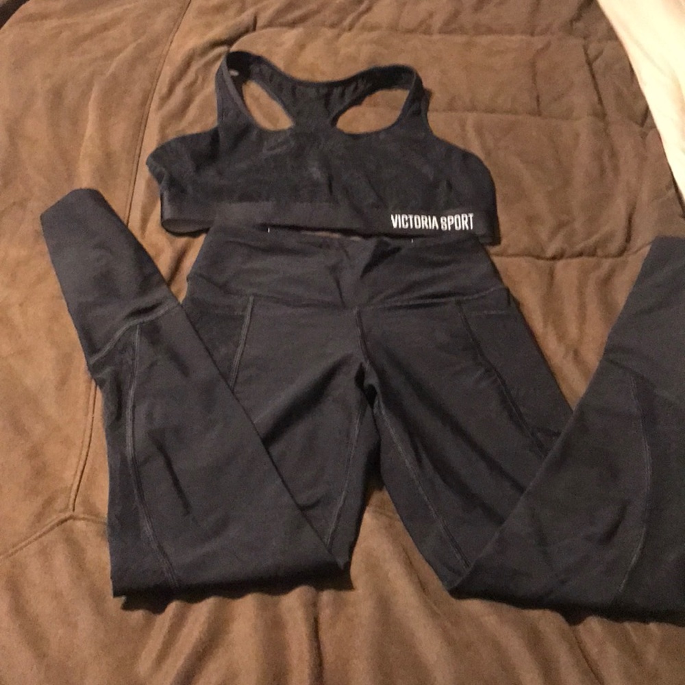 Legging and sport bra